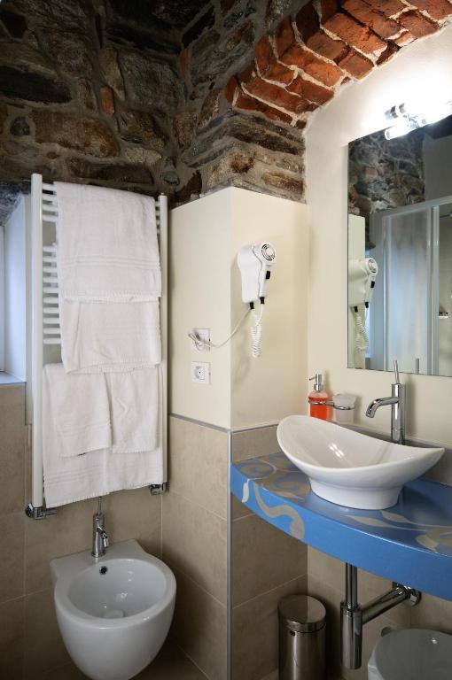 Locanda Di Orta オルタ・サン・ジューリオ 部屋 写真
